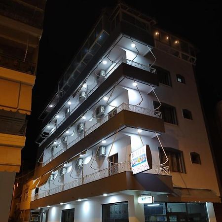 Hotel Elisabet Sarandë 외부 사진
