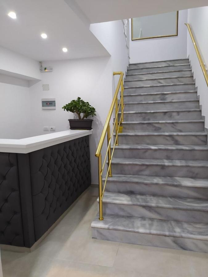 Hotel Elisabet Sarandë 외부 사진