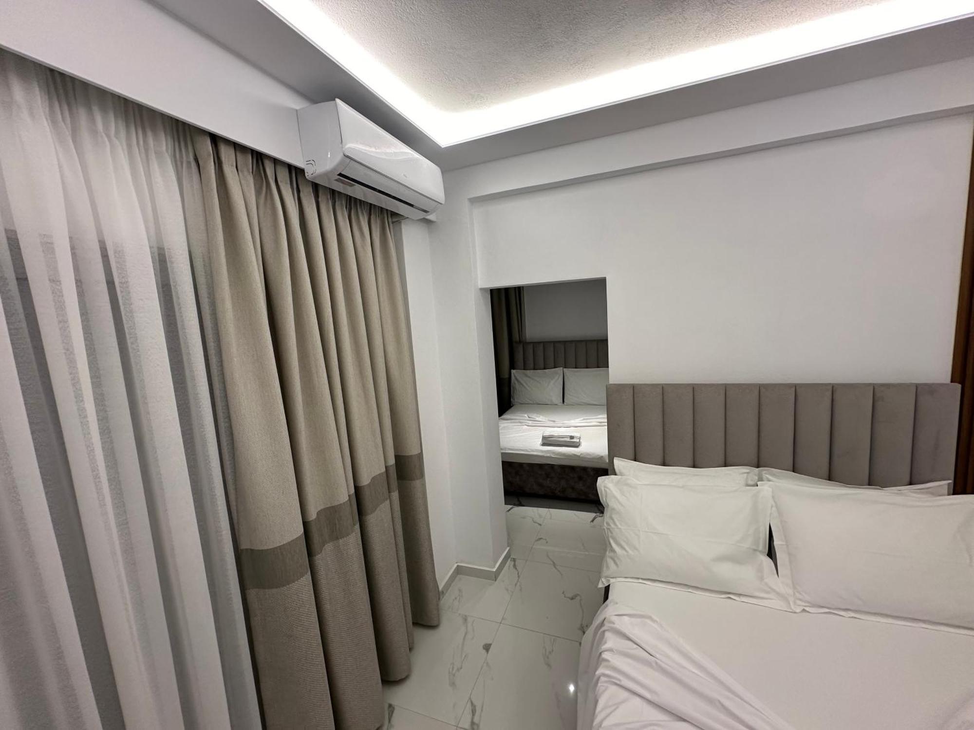 Hotel Elisabet Sarandë 외부 사진