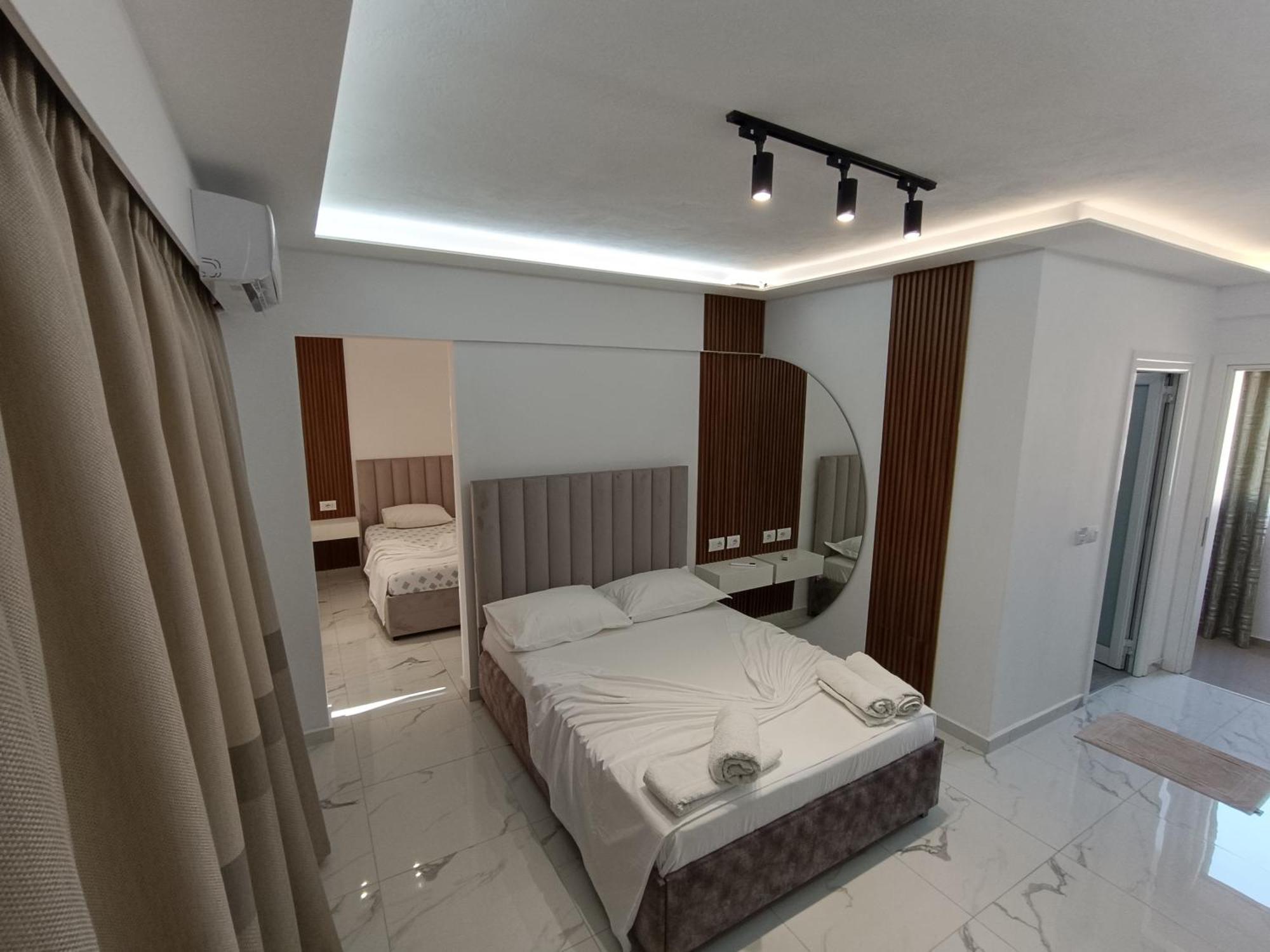 Hotel Elisabet Sarandë 외부 사진